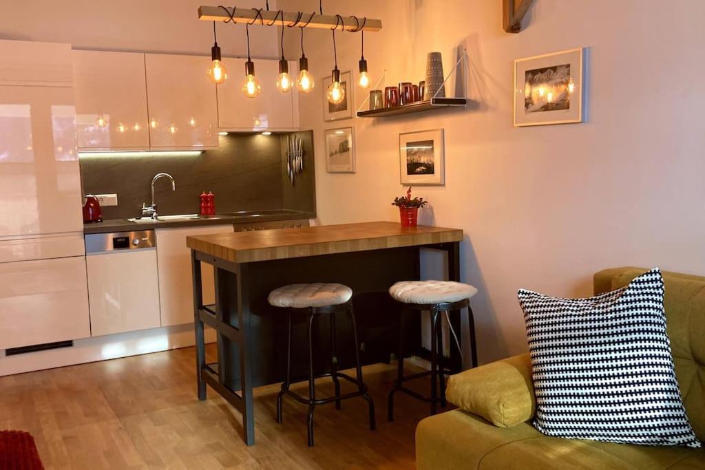 Apartment Hucklehaus Aich  Dış mekan fotoğraf