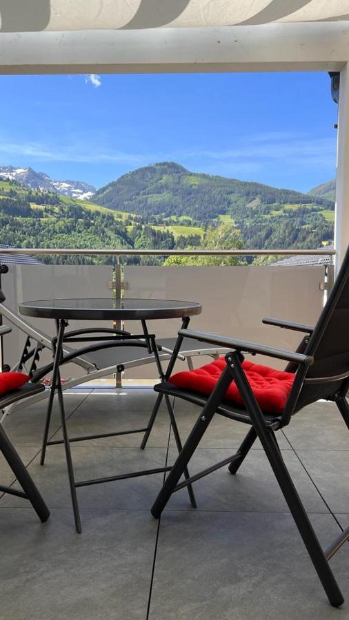 Apartment Hucklehaus Aich  Dış mekan fotoğraf